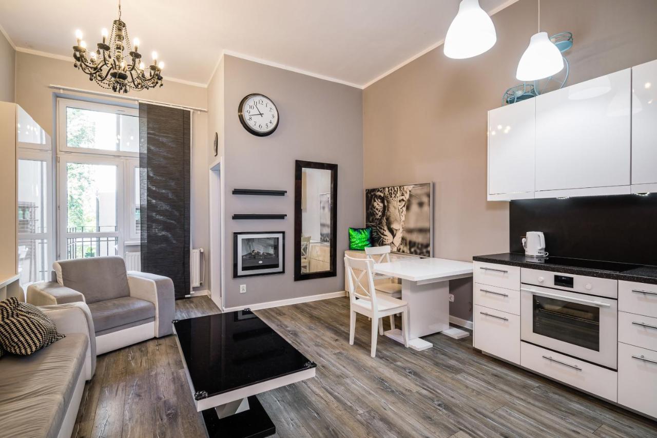 Apartament Glamour Konarskiego Wawelofts Cracovie Extérieur photo