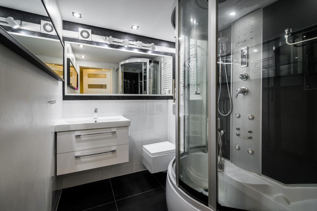Apartament Glamour Konarskiego Wawelofts Cracovie Extérieur photo