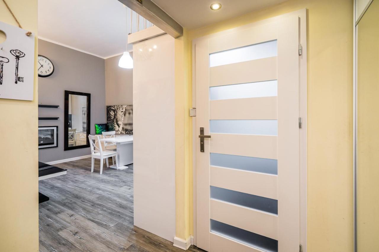 Apartament Glamour Konarskiego Wawelofts Cracovie Extérieur photo
